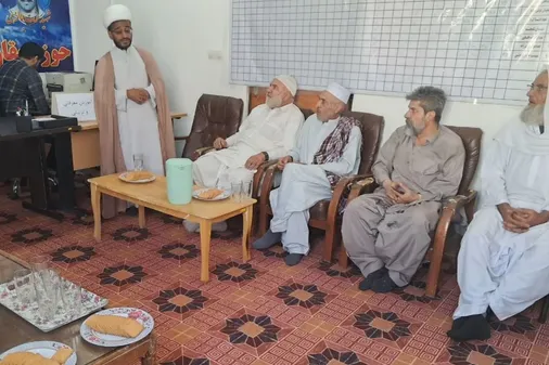برگزاری جلسه معرفتی و تربیتی به مناسبت هفته دفاع مقدس در حوزه مقاومت بسیج عشایری خاتم&zwnj;الانبیاء
