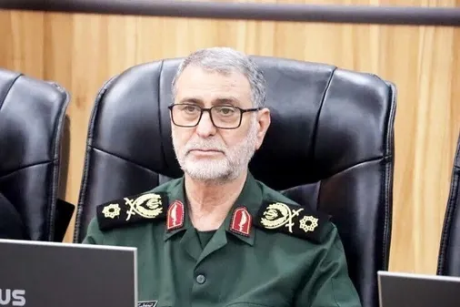 ایران باتکیه&zwnj;بر توان داخلی دشمن را عقب راند