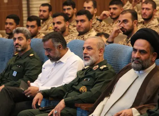سربازان، وارثان شجره طیبه انقلاب؛ از تونل&zwnj;های دفاع تا سکوهای پیشرفت