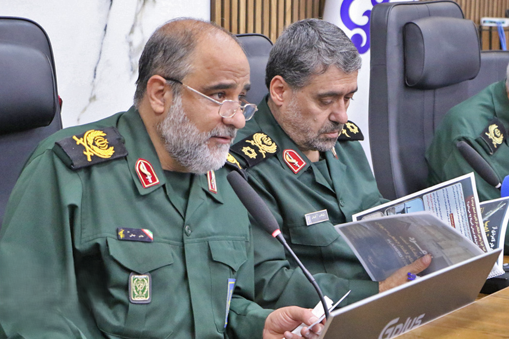 جلسه پیگیری ساخت یادمان ملی شهدای لامِرد با حضور سردار قریشی جلسه پیگیری ساخت یادمان ملی شهدای لامِرد با حضور سردار قریشی