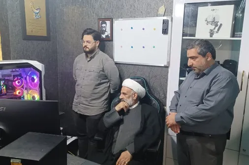 بازدید مسئول دفتر نمایندگی ولی فقیه از معاونت فرهنگی هنری سپاه قدس گیلان