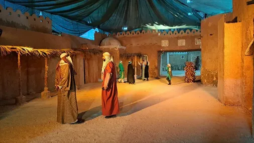 نمایشگاه "تویی تمام ماجرا" دومین کنگره ملی ۳ هزار شهید استان سمنان به روایت تصویر