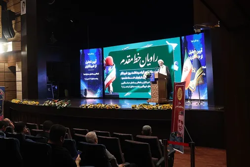 آیین گرامیداشت روز خبرنگار و تجلیل از راویان خط مقدم نبرد شناختی و جهاد تبیین برگزار شد