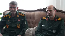 دیدار فرمانده سپاه استان البرز با خانواده شهید حسن عباس پور