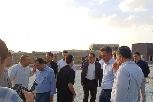 بازدید نماینده زنجان از پروژه بوستان شهر