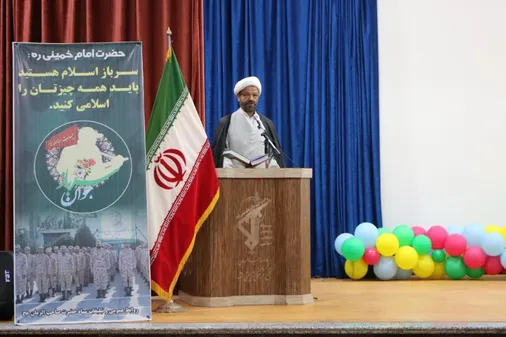 نماز و رفاقت، زیربنای آرامش خانواده&zwnj;های جوان است