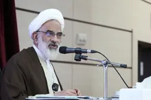 مهم‌ترین راهبرد دشمن تضعیف انسجام ملی است