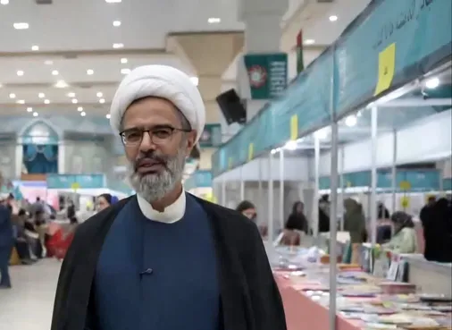 حماسه حضور در سنگر فرهنگ؛ استقبال چشمگیر مردم از چهاردهمین نمایشگاه ملی کتاب دفاع مقدس
