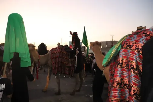 حماسه پای پیاده، استقبال کم نظیر اهالی دشت آزادگان از کاروان مشایه اهواز در آستانه اربعین