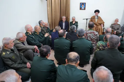 دیدار جمعی از فرماندهان نیروهای مسلح با فرمانده معظم کل قوا