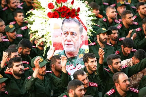مراسم بزرگداشت شهید عزیز، سردار نیلفروشان در اصفهان و تهران برگزار خواهد شد