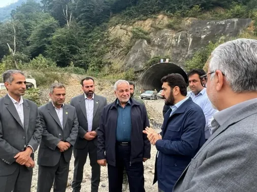 بازدید فرمانده قرارگاه سازندگی خاتم&zwnj;الانبیاء(ص) از پروژه سد هراز و تأکید بر تسریع روند پیشرفت