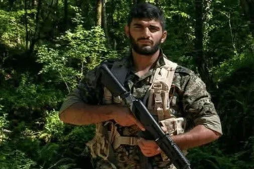 پسرم قهرمانی را بالاتر از سکو انتخاب کرد