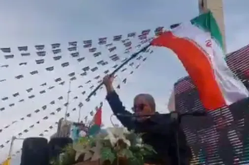 &laquo;یل یاتار، طوفان یاتار، یاتماز حسینین پرچمی&raquo; زنجانی&zwnj;ها در ۲۲ بهمن