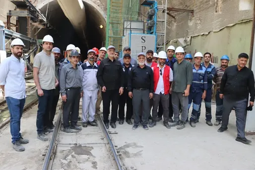 بازدید شهردار تهران از پروژه خط ۱۰ مترو؛ طولانی&zwnj;ترین شریان مترویی پایتخت در مسیر تکمیل