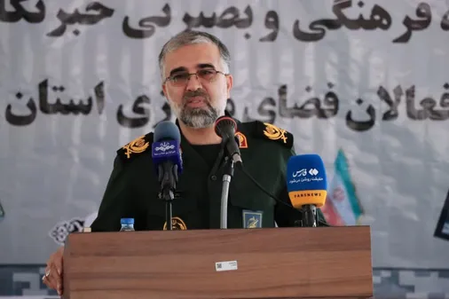 ما پاسداران برای تک تک این مردم می میریم