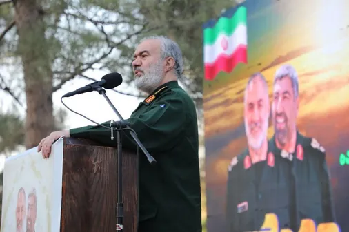 بصیرت ملت، عامل اصلی تداوم مسیر پیروزی انقلاب است