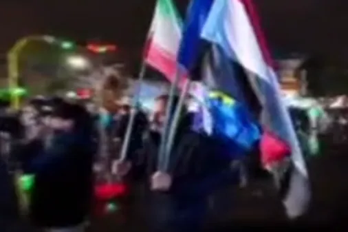 او کشاورز است و مرد میدان