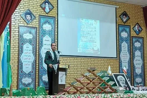 وحدت و مقاومت پاسخ مردم به دشمنان بود