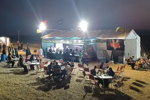 موکب مؤسسه فاطر؛ میزبانی شایسته در مسیر مهران برای زائران اربعین حسینی