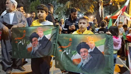 مردم پاوه در چهل و هشتمین شب متوالی سنگر را خالی نکردند