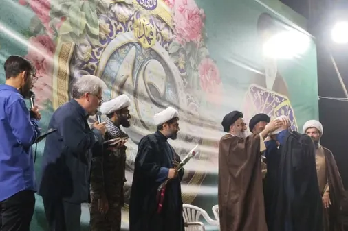 طلبه&zwnj;هایی که در میدان مبارزه، معمم شدند