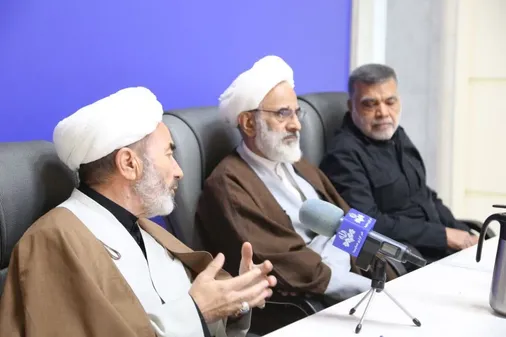 ایستادگی مردم ایران ریشه در باورهای عمیق ملی و اعتقادی آنان دارد