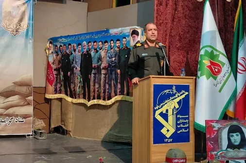 یاد شهیدان چراغ راه نسل امروز است