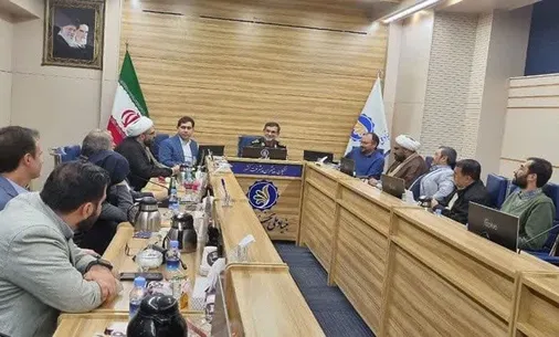 دریادار تنگسیری به تشریح وضعیت منطقه ای و ماموریت های نیروی دریایی سپاه در خلیج فارس پرداخت
