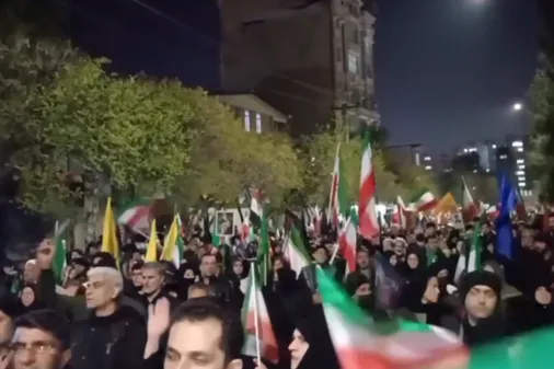 کرمانشاه؛ همچنان ایستاده برای انقلاب