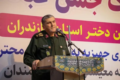 جشن تکلیف دانش&zwnj;آموزان دختر و اهدای ۱۰۰ جهیزیه و ۱۰ هزار بسته معیشتی در مازندران
