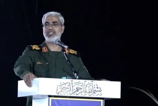 دفاع مقدس، استمرار عاشورا و تجلی جهاد تبیین در مسیر بصیرت&zwnj;افزایی نسل جوان است