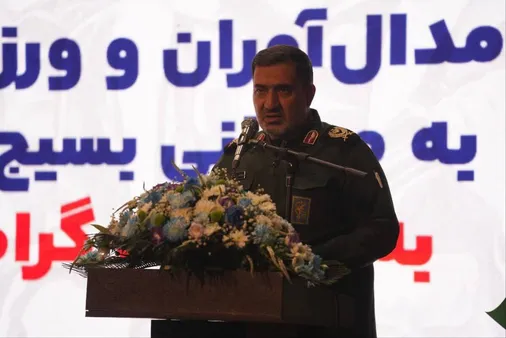 ورزشکاران، قهرمانان امروز و مدافعان فردای هویت ملی&zwnj;اند