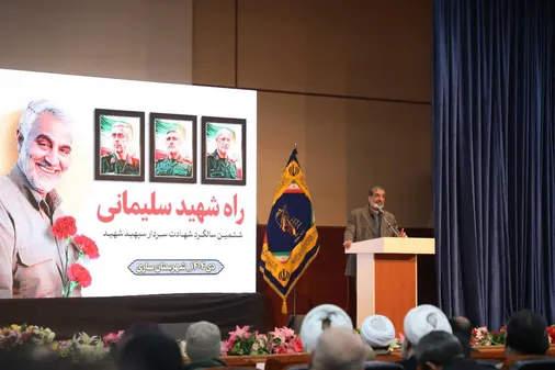 انقلاب اسلامی همواره با گروه&zwnj;های اندک اما مؤمن، بر دشمنان فراوان چیره شده است