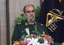 سپاه نیوز: فرمانده سپاه عاشورای استان آذربایجان شرقی گفت: تنها راه مبارزه با دشمن،خدمت صادقانه به مردم است.
