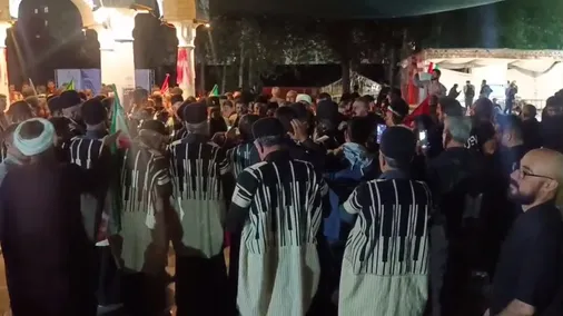 سوگواری غمناک بختیاری ها در آخرین شب وداع با رهبر شهید انقلاب در تهران