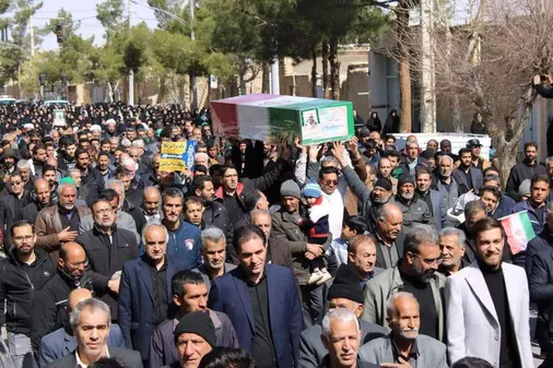 تشییع پیکر مطهر شهید اقتدار پاسدار سید مصطفی طباطبایی بر دستان مردم ولایتمدار شهرستان جرقویه