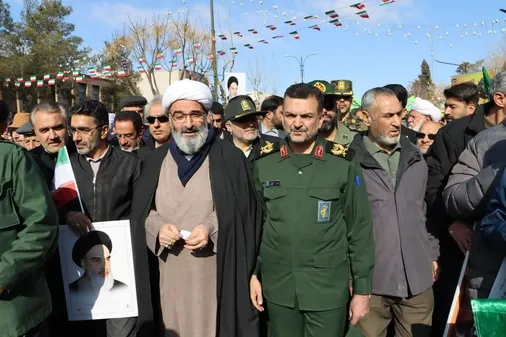 حضور مسئولین استان و اقشار مختلف مردم سمنان در راهپیمایی بیست و دوم بهمن ماه ۱۴۰۳