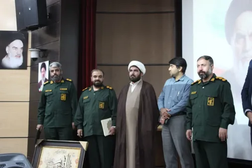 افتخار می&zwnj;کنیم که خدمتگزار مردم شریف این سرزمین هستیم/ قرائی جانشین ناحیه مقاومت بسیج شهرستان ساوجبلاغ شد