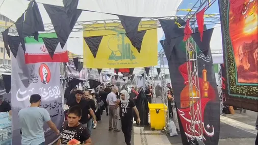عزاداران امام شهید در موکب سپاه ناحیه امام سجاد علیه&zwnj;السلام، مستقر در مترو گلشهر