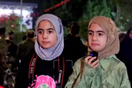 دلتنگی کودک آبادانی برای رهبر شهید