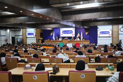 بسیج، روح حیات&zwnj;بخش انقلاب و الگوی ولایتمداری امروز است
