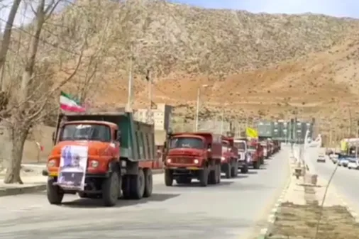 رژه سنگین سواران شهرستان کوهرنگ در موج حضور مردم