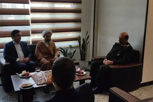 دیدار امام جمعه و مسئولین شهرستان نظرآباد، با فرمانده سپاه امام حسن مجتبی(ع) استان البرز