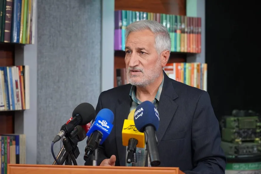 تدوین مجموعه ۱۵ جلدی «همسران» فرماندهان / انتشار ۱۹ عنوان کتاب درباره بانوان ایثارگر